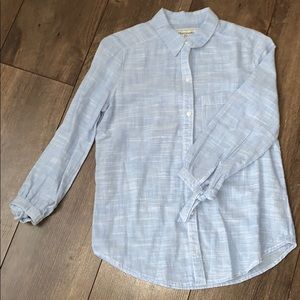 Long sleeve woven button up